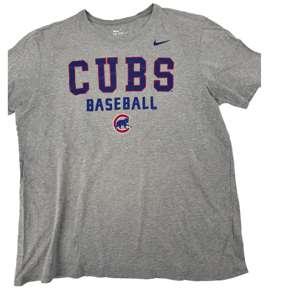 Nike Chicago Cubs Baseball Shirt Mens XL Grey Athletic Cut MLB Tee Short Sleeve